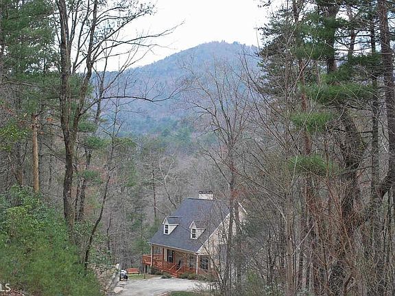 4th image of 156 Bear Mountain Trl
