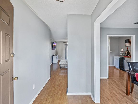 5th image of 7977 Coronet Pl