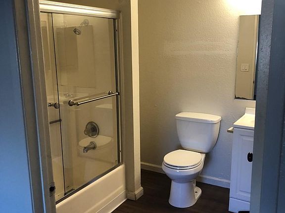 5th image of 3691 National Ave APT 21