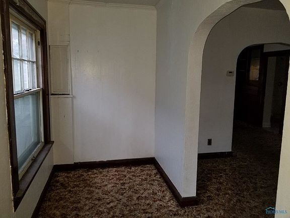 2nd image of 738 Plymouth St