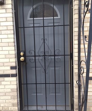 3rd image of 7439 S Coles Ave APT E