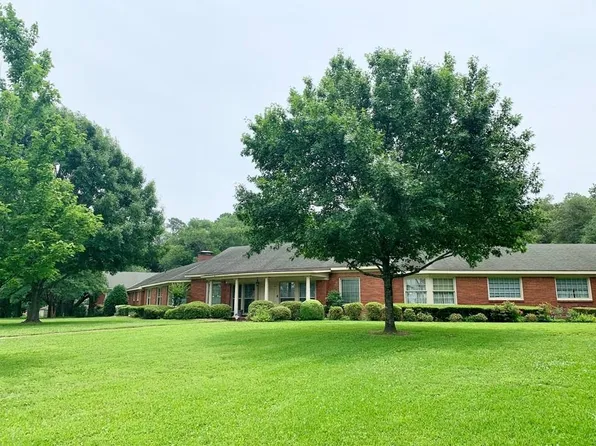 1 Sunset Rd, Palestine, TX 75801