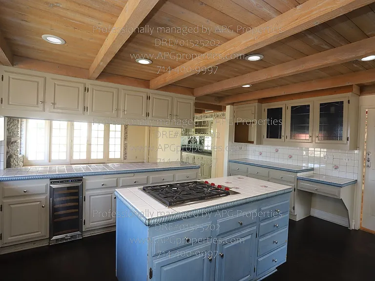 460 S Bridge View Dr — Photo 8