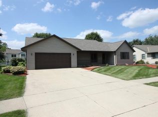 336 S Buckingham Blvd, Whitewater, WI 53190