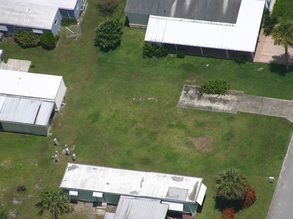 1st image of 853 Cashew Cir