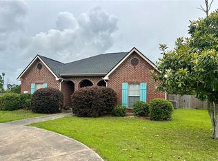 5006 Maplewood Dr, Sulphur, LA 70663