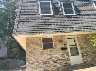 725 S Erie St, Wichita, KS 67211