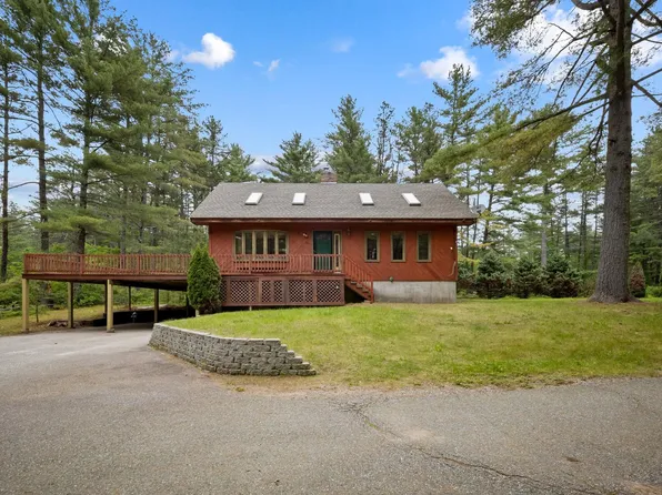 26 Old Mill Road, Ossipee, NH 03890