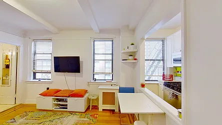 Rented by Bond New York