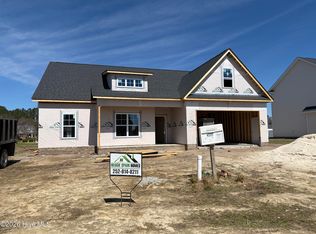 823 Mulligan Dr, Ayden, NC 28513