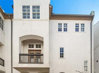 1048 W 21st St, Houston, TX 77008