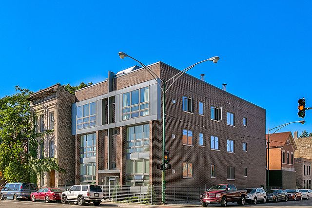 1st image of 956 N Noble St #3N