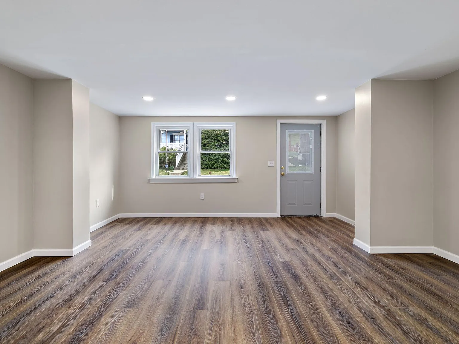 3170 McRoberts Rd — Photo 3