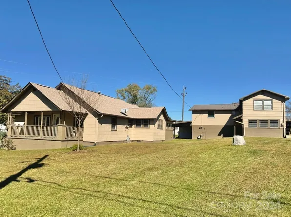 565 Neely Rd, Brevard, NC 28712