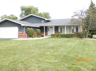 3485 Gilbert Ct, Crete, IL 60417