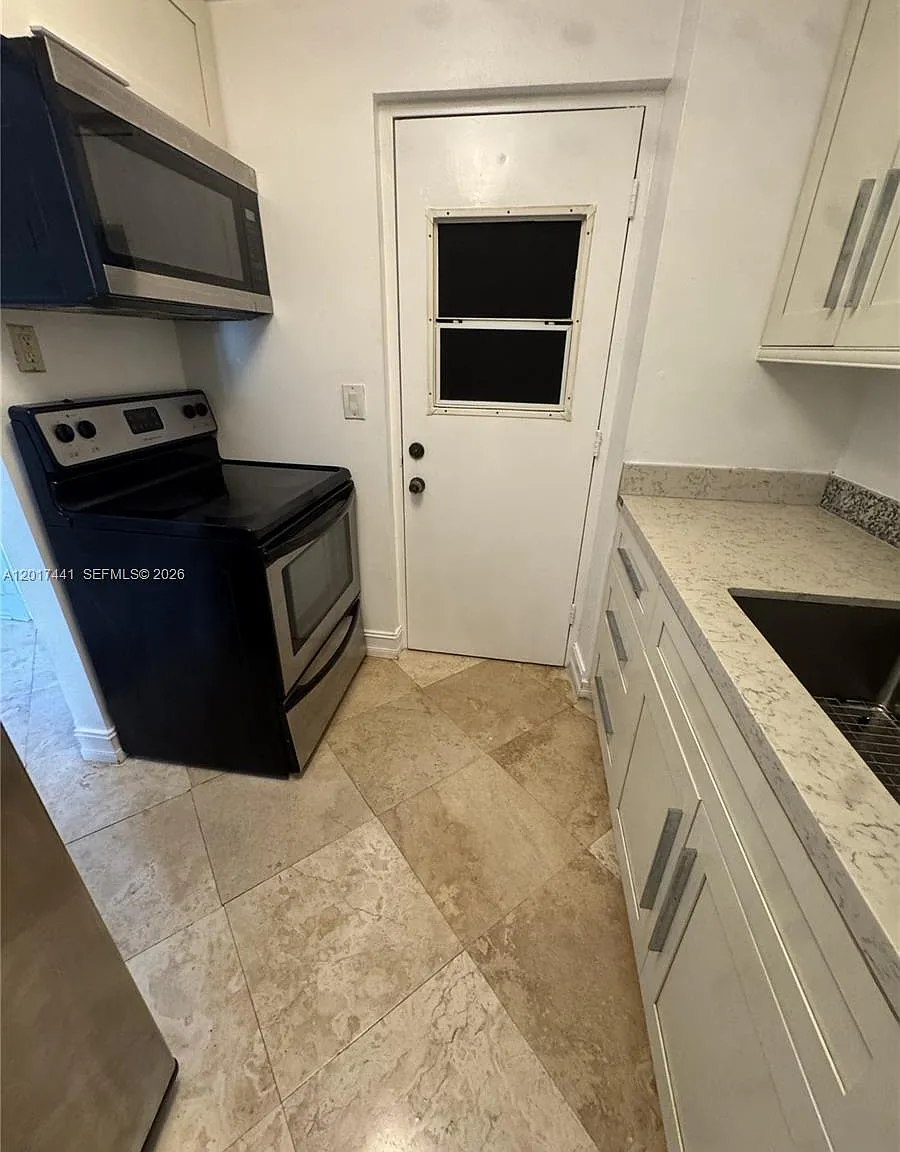 Cypress Creek Condo — Photo 1