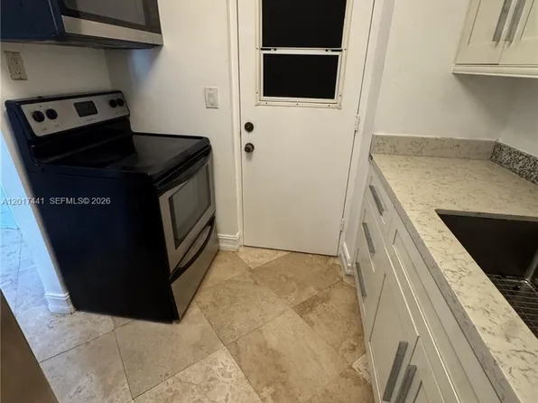 1407 NE 56th St APT 316, Fort Lauderdale, FL 33334