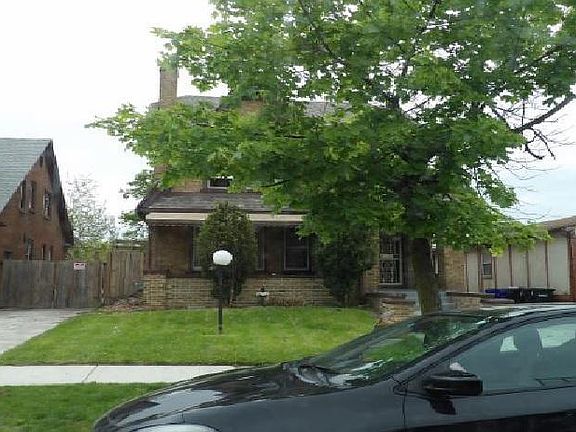 2nd image of 14882-14884 Petoskey Ave