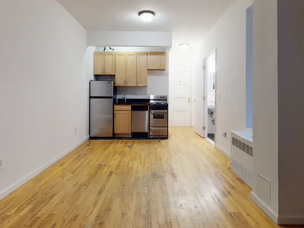 415 E 73rd St, New York, NY
