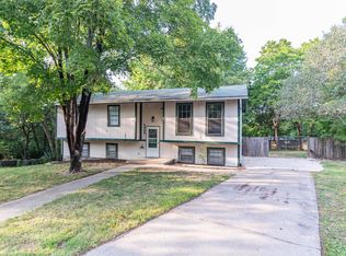 5460 N Golden Dr, Columbia, MO 65202