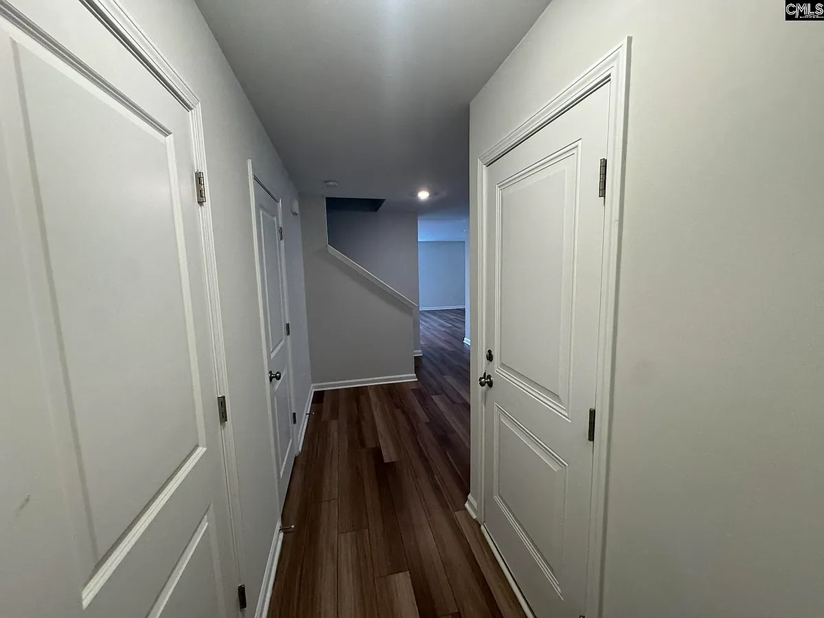 Building Photo - 417 Eclipse Ln