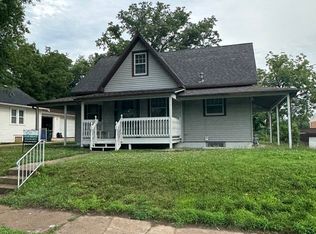 208 28th Street Dr SE, Cedar Rapids, IA 52403