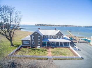 2740 Fleeton Rd, Reedville, VA 22539