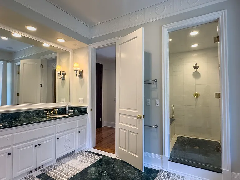 22040 Mount Eden Rd — Photo 20