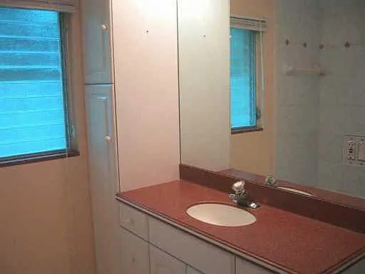 5320 Balcones Dr #A — Photo 16