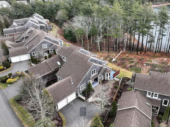 16 Hidden Cv Unit 16, Plymouth, MA 02360