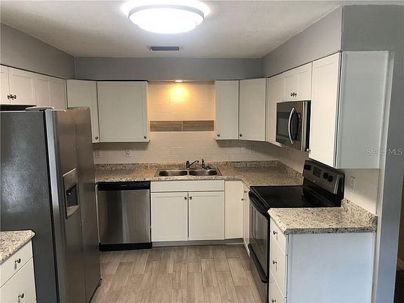 4th image of 1825 Highland Park Blvd