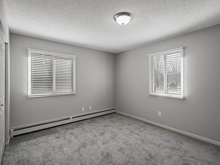 2720 Rosalyn Ct #202 — Photo 25