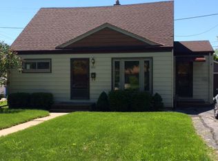 4031 S Alabama Ave, St Francis, WI 53235