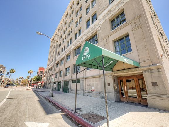 3rd image of 100 W 5th St Unit 4C