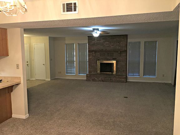 3rd image of 88 4th St