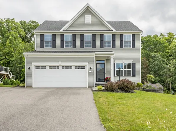 275 Turtle Run, Walworth, NY 14568