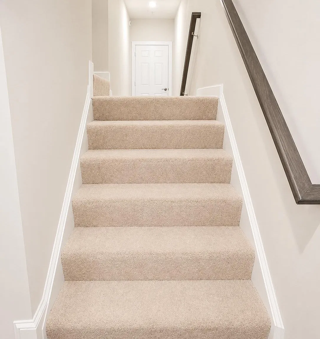 3 bed, 2.5 bath, 2475 sqft, $3,495 — Photo 4