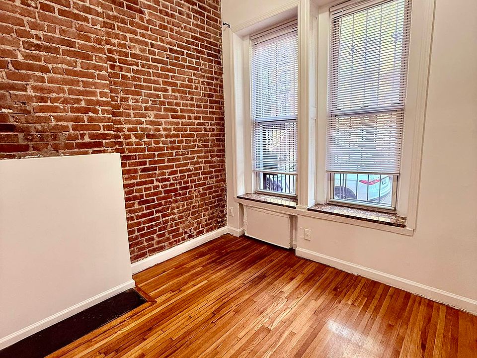 1st image of 316 E 83rd St #1
