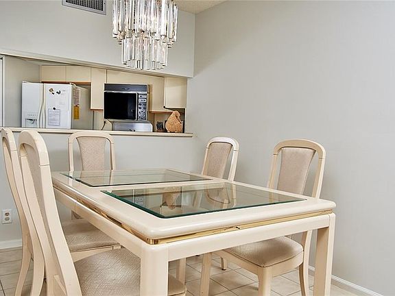 3rd image of 9500 S Ocean Dr APT 1106