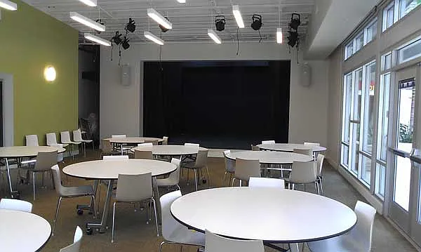 Long Beach Senior Arts Colony — Photo 18
