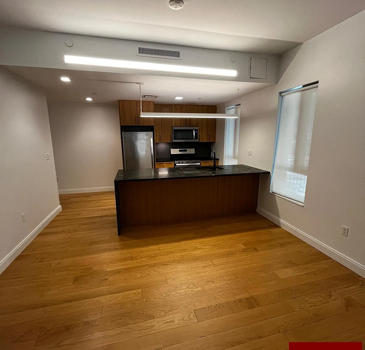 2 bed, 2.0 bath, $4,600 — Photo 3
