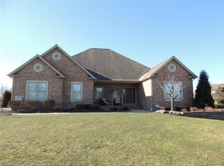 7880 Tuscany Dr, Poland, OH