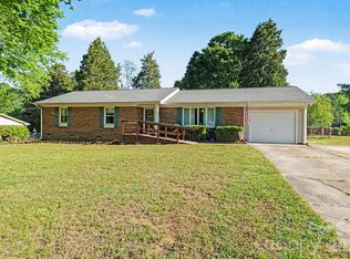 105 Stoneybrook Rd, Salisbury, NC 28147