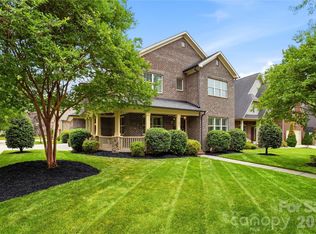 7303 Sheffingdell Dr, Charlotte, NC 28226