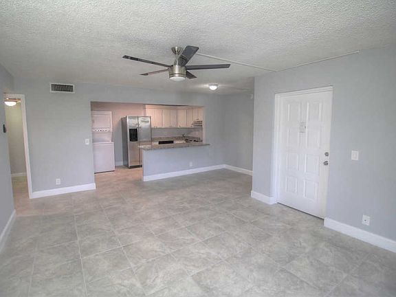 4th image of 723 Sunny Pine Way APT C1
