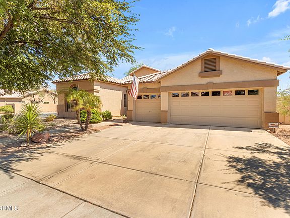 3rd image of 763 W ESTRELLA Drive
