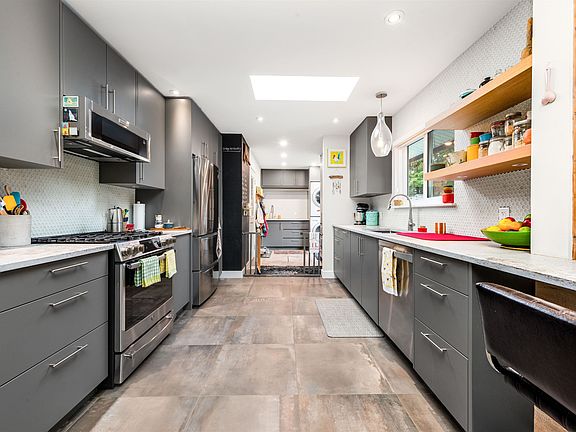 4th image of 41562 Rod Rd