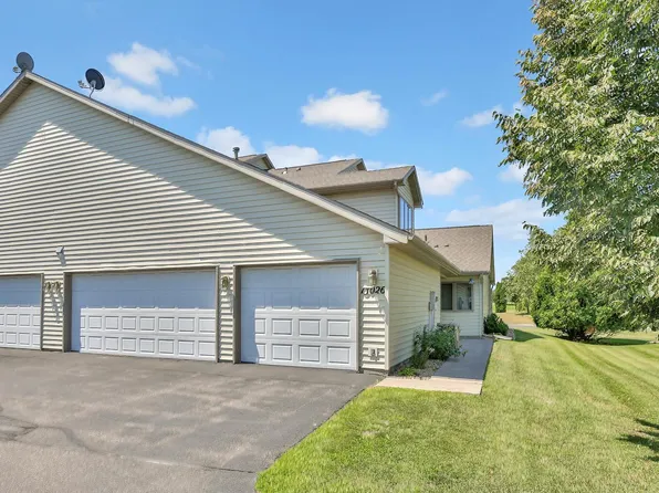 13026 Mulligan Ct, Lindstrom, MN 55045