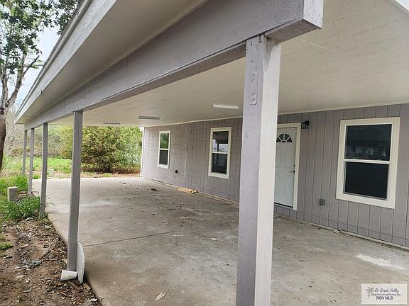 2nd image of 9969 Luz Ave