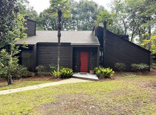 1002 Oakleigh Dr, Hattiesburg, MS 39402